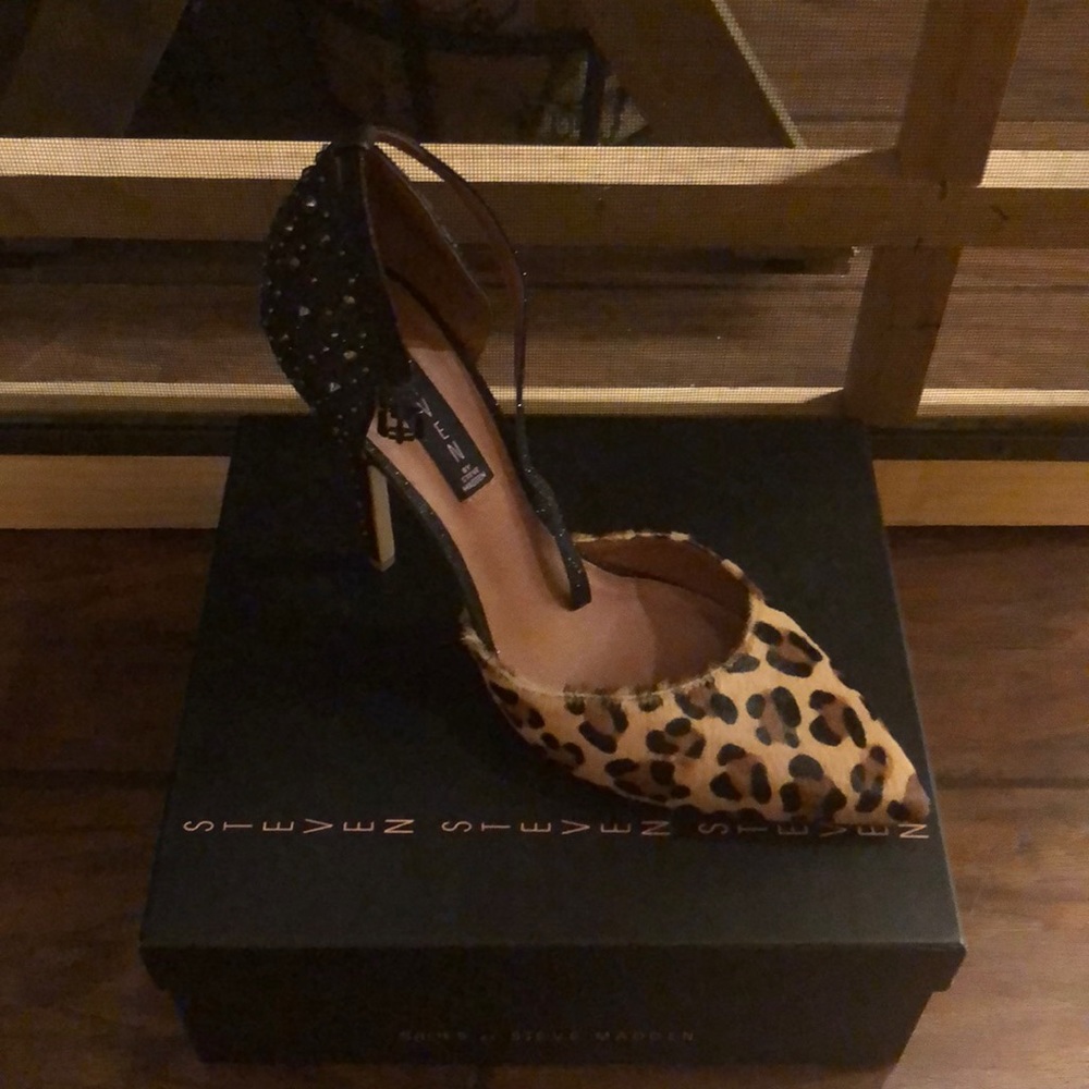 Steven By Steve Madden Beautiful Shoes Size 9